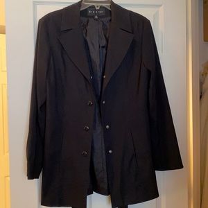 VINTAGE BRAEFAIR FRONT SNAP AND BELTED JACKET!